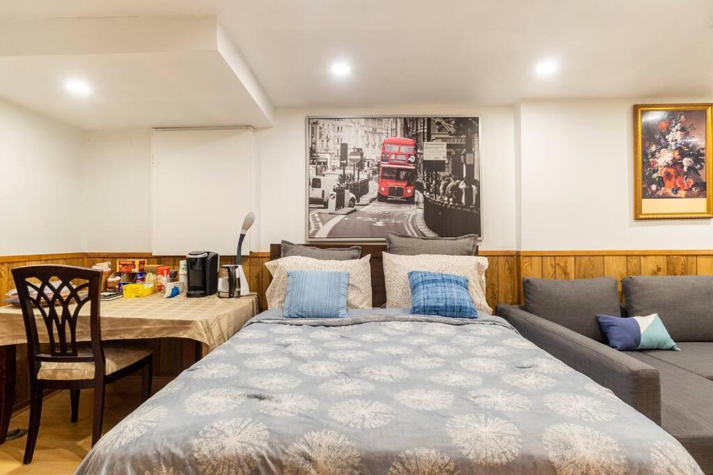 Gasthof Big Oasis Studio Near Airport Yyz *